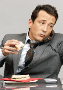 مكتبك يشكل خطر على صحتك! 