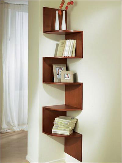 تشكيلة منوعة من رفوف الحائط 