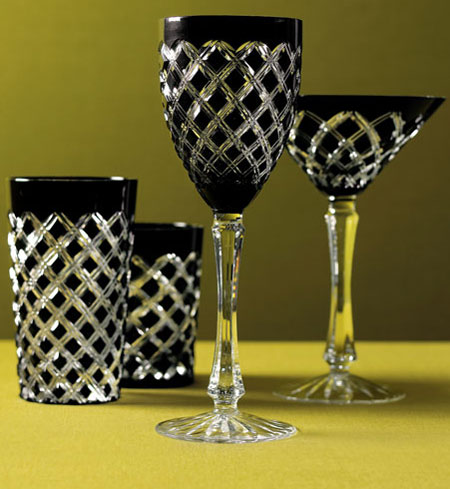 الأسود فخامة ورقي لديكورات منزلك 