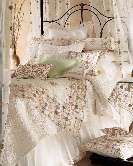 اجمل تصاميم غرف النوم الهندية 