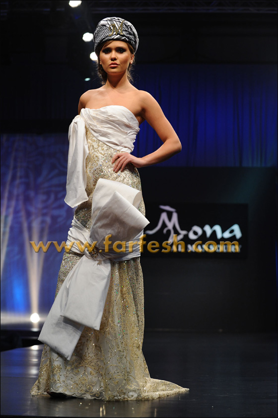 المصممة الإماراتية منى دعت زعماء العرب للوحدة العربية