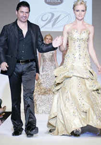 ما هي النصيحة التي يقدمها مصمم أزياء المشاهير لـ"هيفاء"؟ 