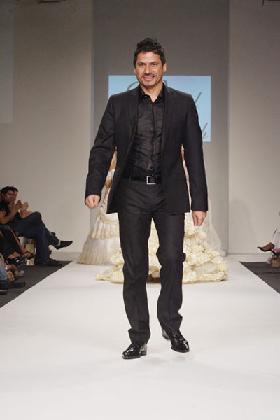 ما هي النصيحة التي يقدمها مصمم أزياء المشاهير لـ"هيفاء"؟ 