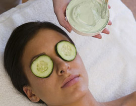 كيف تنظفين بشرتك كالمحترفين؟!