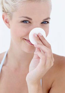 إليك قناع النشا لعلاج البشرة وتنظيفها.. 