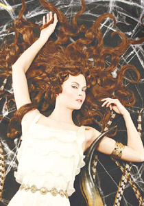 من أين يستوحي المزيّن جو رعد تسريحاته؟!