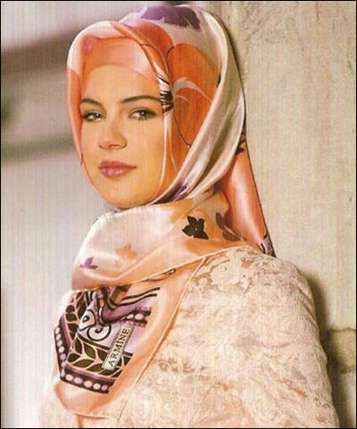 حجاب 2010.. اشكال والوان