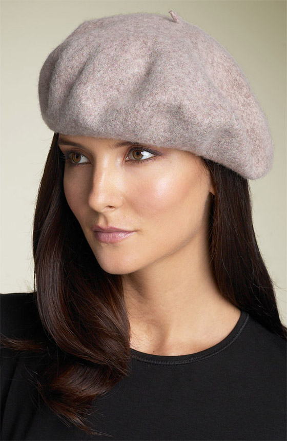 قبعات 2009.. بلون الشتاء 