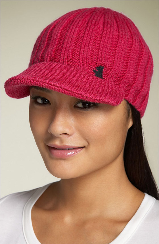 قبعات 2009.. بلون الشتاء 