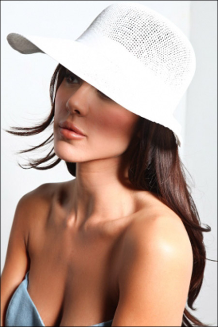 القبعة .. إكسسوار الصيف 