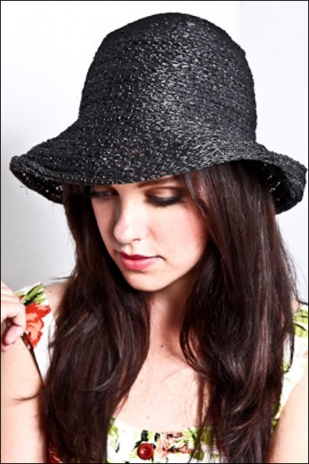 القبعة .. إكسسوار الصيف 