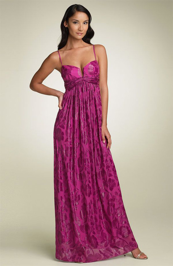 مجموعة من أروع فساتين السهرة 