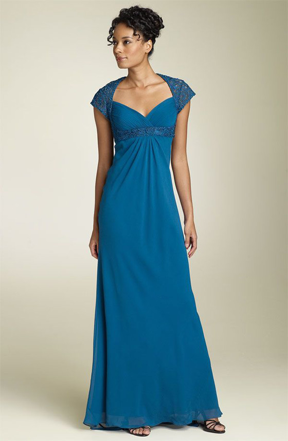 مجموعة من أروع فساتين السهرة 