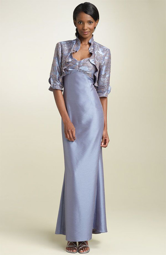 مجموعة من أروع فساتين السهرة 