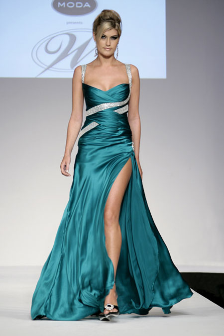 أجمل فساتين السهرة لعام 2009