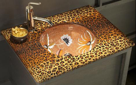 ديكورات واكسسوارات كلاسيكية مصنوعة من الجلد