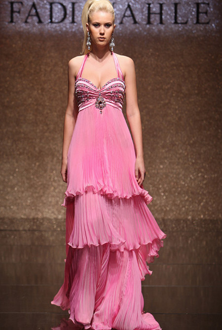 الى جميع الصبايا.. تشكلة فساتين خطوبة تناسب اذواقكم