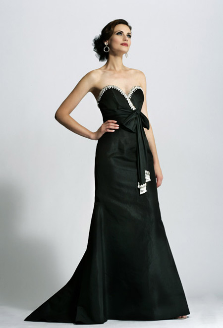 الى جميع الصبايا.. تشكلة فساتين خطوبة تناسب اذواقكم