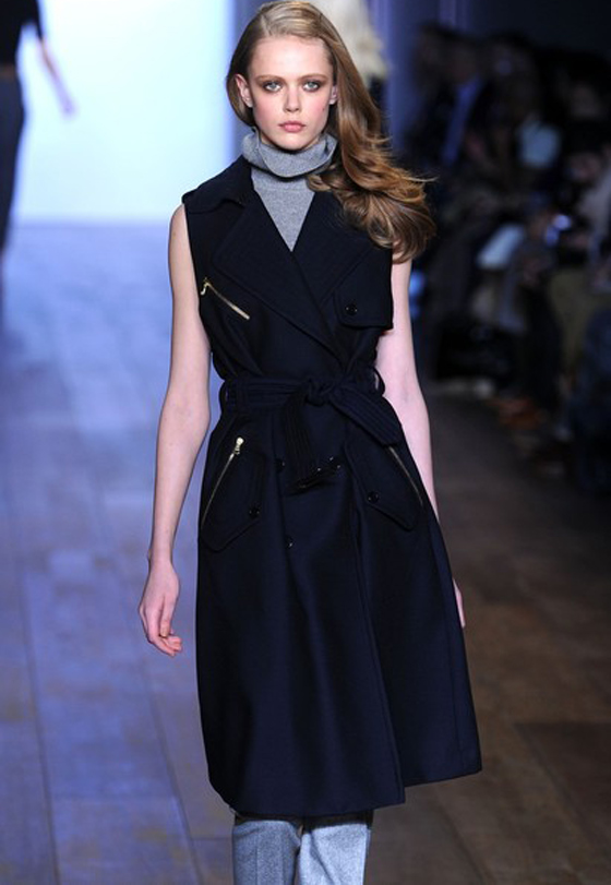 "تومي هيلفيجر" يعرض اسبوعا لازياء خريف 2010 