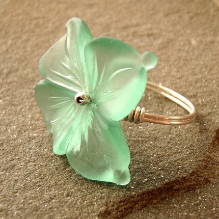 مجموعة اكسسوارات بالوان الربيع 