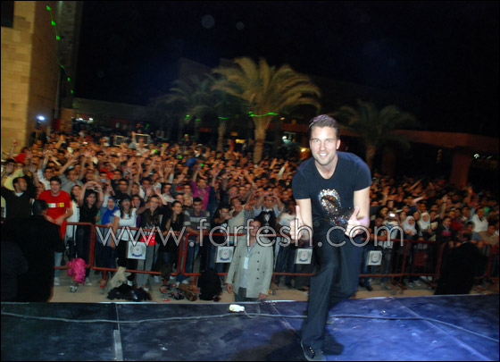 شايف في الجامعة الأمريكية من اجل أطفال السرطان