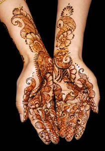 ما هي العلاقة بين وشم الحناء وسرطان الدم؟!!