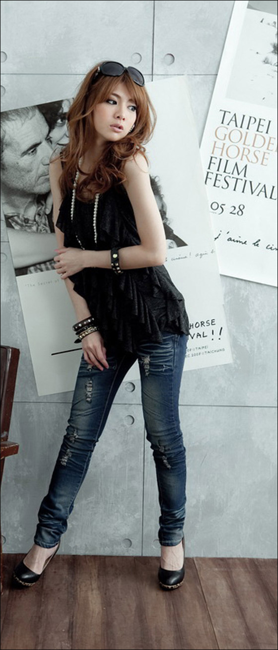 اليك عدة افكار لملابس مختلفة كل يوم!