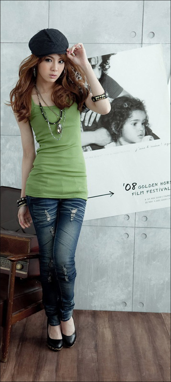 اليك عدة افكار لملابس مختلفة كل يوم!