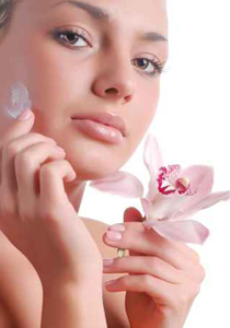 اجيبي على الاسئلة لتكتشفي كيفية حماية بشرتك!