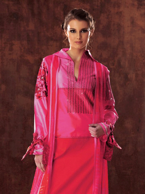 اليكم تشكيلة عبايات 2011! 