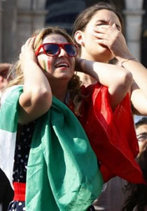 الحماس الزائد أثناء مباريات كأس العالم يعرضك لذبحات صدرية!