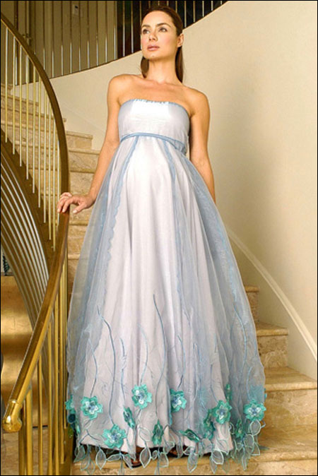 اليكم مجموعة فساتين صيفية للحوامل!