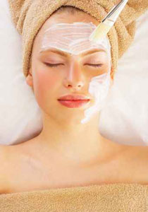 حافظي على بشرتك العادية باستخدام ماسكات الفواكة الطبيعية!