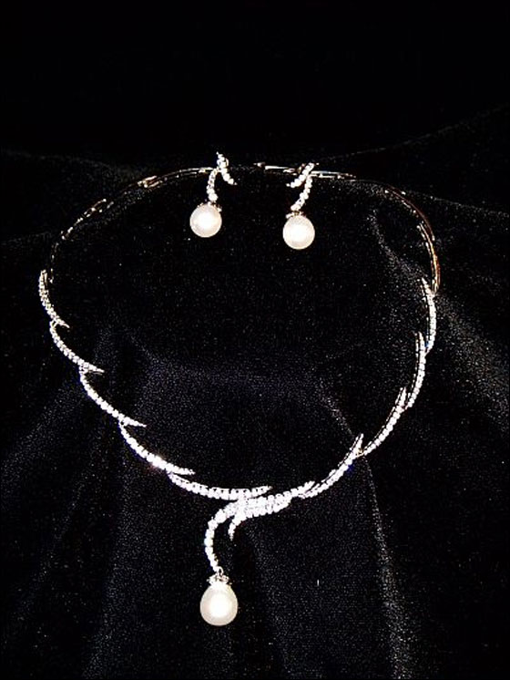 اجمل المجوهرات لتضيئي ليلة عرسك!