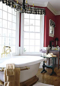 إضاءة الحمام.. بين السحر، الكلاسيكية والرومانسية!! 