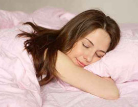 النوم لأكثر أو أقل من 7 ساعات يزيد خطر الإصابة بأمراض القلب!