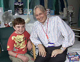 نجاح أول عملية زرع قصبة هوائية لطفل إيرلندي!!