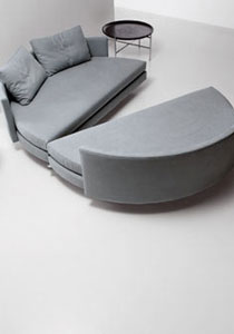 اليكم الطرق لاختيار ديكورات الكنب السرير!