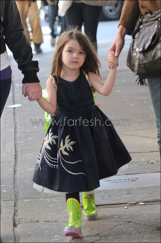 ابنة توم كروز اصغر مصممة ازياء!