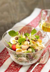 لكل محبي المشروم.. اليكم سلطة المشروم بالخضروات!!