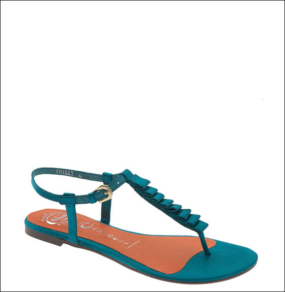 اليكم أجمل وأريح صنادل موضة 2010!