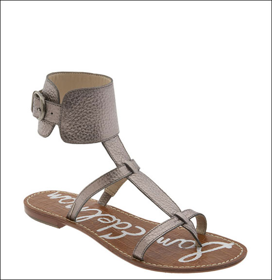 اليكم أجمل وأريح صنادل موضة 2010!