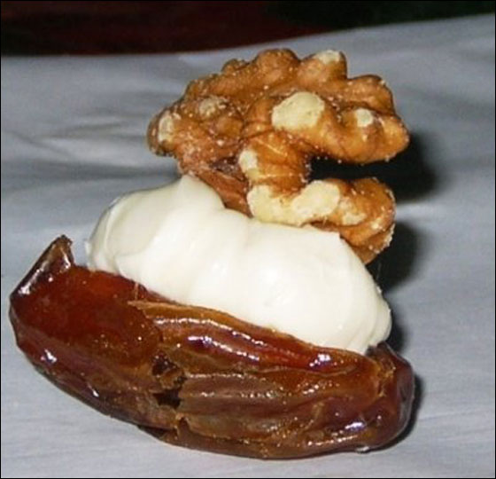 اليكم أجمل الطرق لتقديم التمر في رمضان!