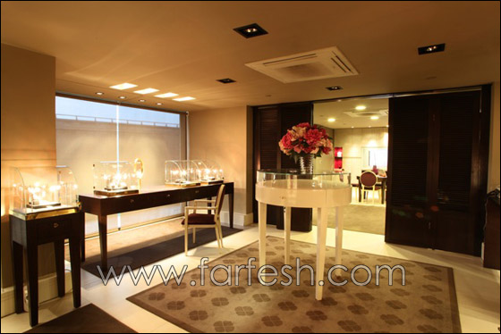 شايف ينقل لكم افتتاح صالة جيهان راغب علامة للمجوهرات