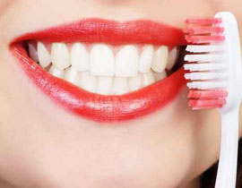 احذروا: البكتيريا الموجودة في الأسنان واللثة تؤدي للجلطات