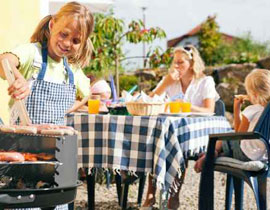 جديد: لعبة متاهة على شكل مقانق للتوعية من مخاطر تناولها!!