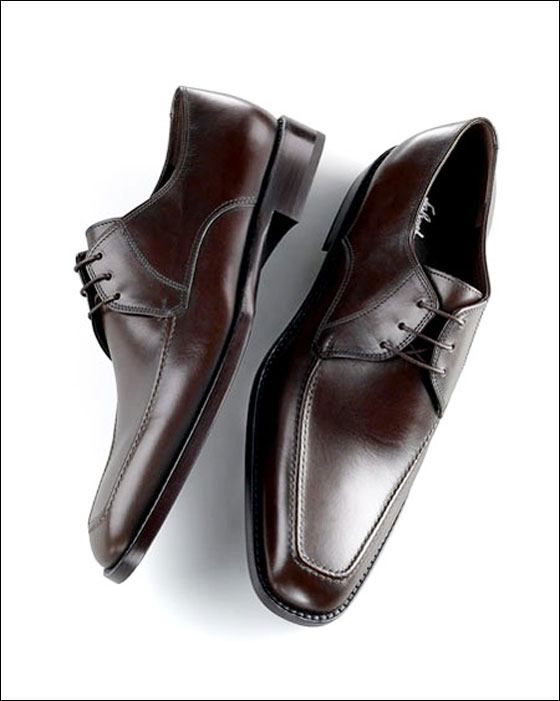 لجميع الرجال.. اليكم أحدث وأجمل الأحذية الرجالية!!