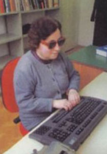 مكفوفان استراليان طورا طريقة للعميان للوصول إلى الكمبيوتر!!