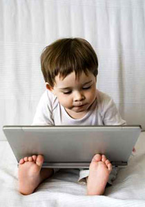 احذر من وضع الـ "لابتوب" في الحضن!!