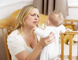 توتر الام يؤثر سلبيا على اطفالها المصابين بالربو!